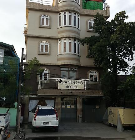 Pandora Motel Yangon Luaran gambar