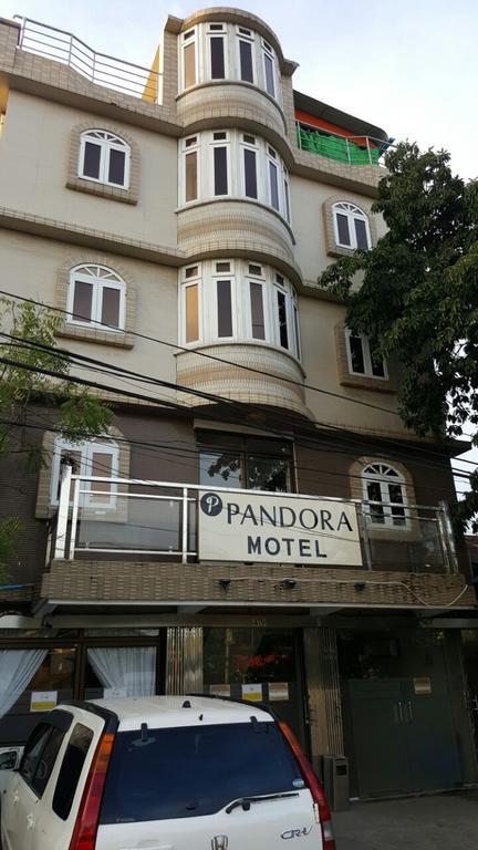 Pandora Motel Yangon Luaran gambar