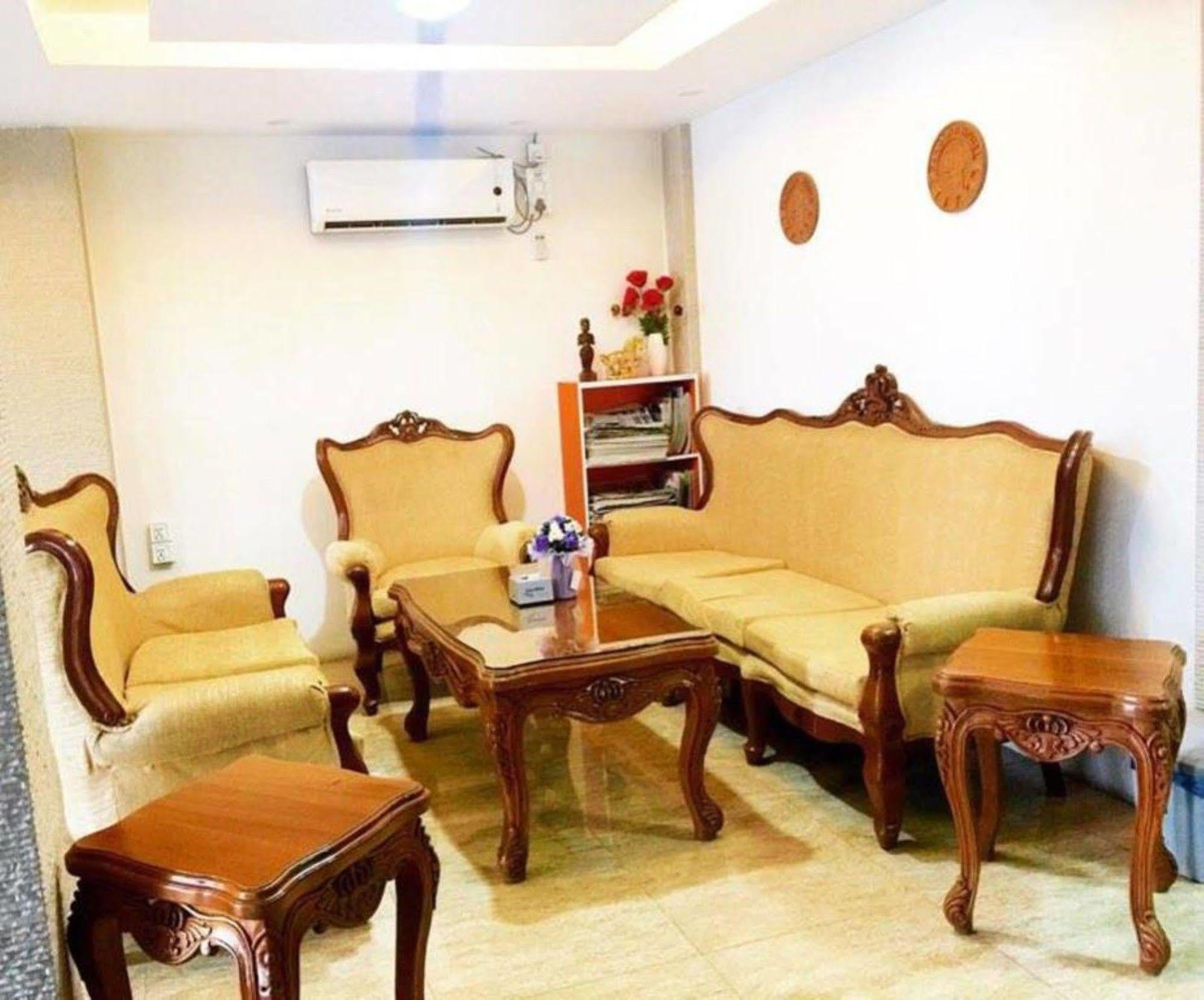 Pandora Motel Yangon Luaran gambar
